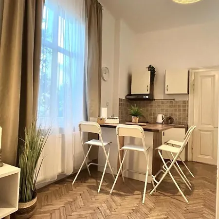 Apartment Cecil - Old Town Bratislava